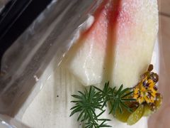 蜜桃甜酒蛋糕-麦田工坊(月湖店)