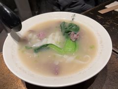 牛肉生料粉-漆黑觉米粉(三里屯店)
