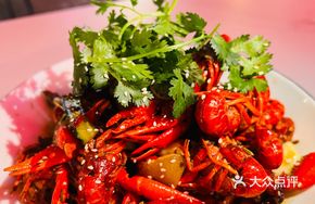 Buy 3 lbs, Get 1 lb Free - Fresh Boiled Crawfish