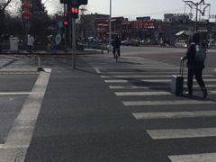 -龙湖星悦荟(颐和店)