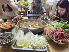 -苗侗地道红酸.酸汤鱼·酸汤牛肉