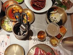 -草家酱蟹炭火烤肉店(珲春南路一店)