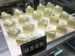 抹茶慕斯-集杰尚品海鲜烤肉自助餐厅(即墨宝龙广场店)