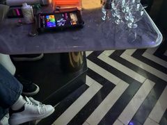 -温莎KTV(珠江路店)