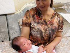 -爱的果实月嫂育婴师(世纪东方店)