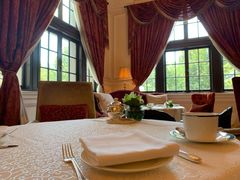 靠窗位-Salon de Ville浦江汇(上海外滩华尔道夫酒店店)