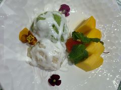 -蕉叶·广州明星泰国菜(黑金冠保利广场店)