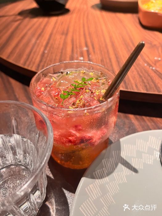 Night Breeze晚风图片