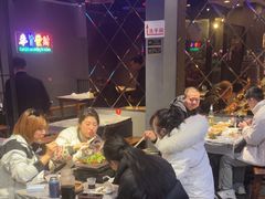 -老街烧烤大排档·地道湖北菜·龙虾馆(汉口火车站店)