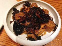 -云海肴·汽锅鸡·云南菜(天山百盛优客店)