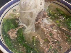 -云阿蛮云南生烫牛肉米线(奉贤路店)