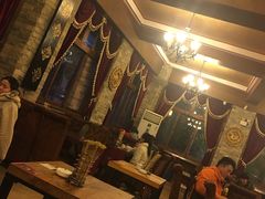 -陈熹公民族美食文化餐厅(中华广场店)