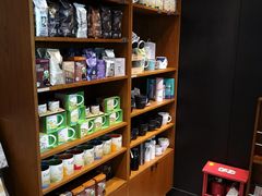 零售区-星巴克(成都机场T2店)