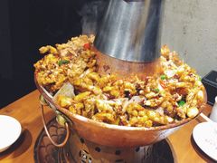 -炉小二铜锅牛蛙•川湘菜(三里屯店)
