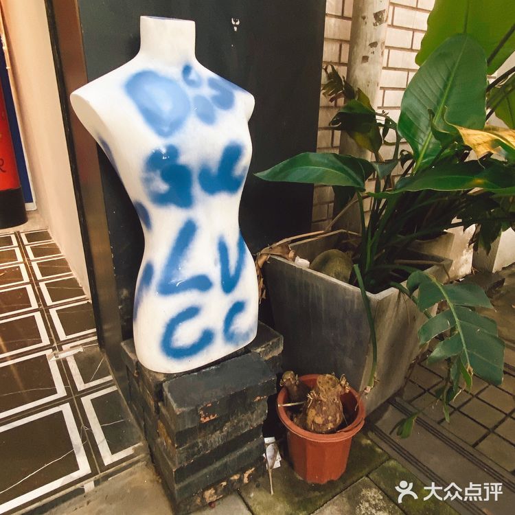 成都 首家-超Nice 代官山中古店来啦‼️