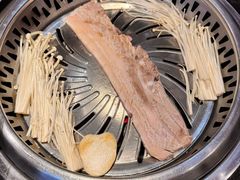 -木槿花韩式炭烤·熟成肉工坊(孙文东路店)