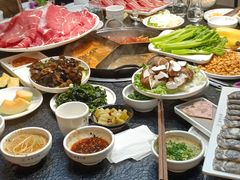 -渝里重庆火锅(航天城店)
