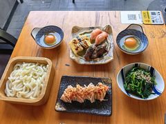 -8PINTS八品脱·日料·烧鸟·精酿小酒馆(莘庄店)