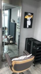 -ON STAR SALON