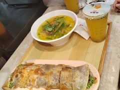 -卷翻天·卷饼(欧亚商都店)