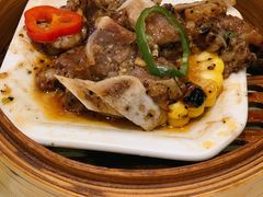 金蒜片黑椒牛仔骨-顺德人家食府(黄金广场店)