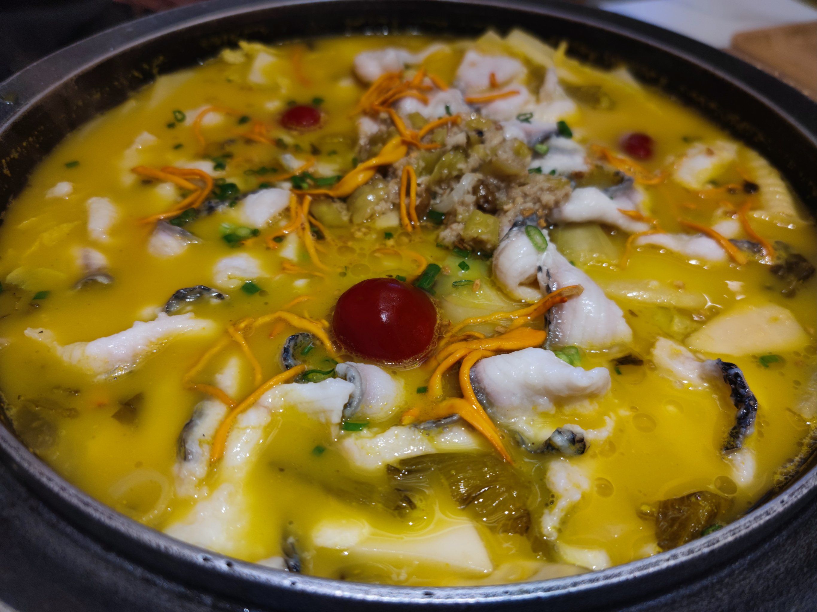 太二“离别”酸菜鱼