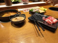-呷哺呷哺 黄金牧场 (欢乐谷店)