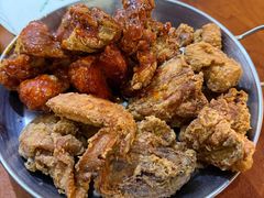 -BHC炸鸡(明洞总店)