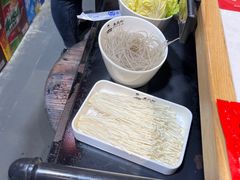 -鲁员外地锅鸡地锅鱼(古墩路店)