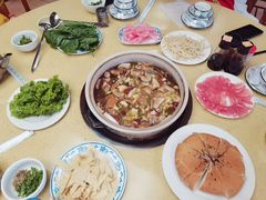 -东巴谷野生菌火锅餐厅