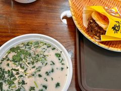 -穆得·老周家牛肉烧饼(普利街店)