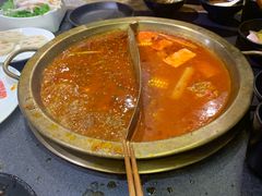 -沸炉重庆老火锅(军事博物馆店)