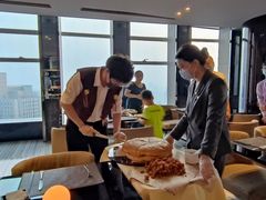 -唐拉雅秀酒店-西锦汇空中BBQ·思创餐厅