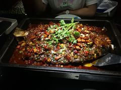 -叹鱼·贵阳烤鱼餐厅(中大国际店)