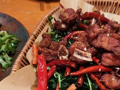 -老滇山寨•云南特色菜•地方菜•民族风情歌舞表演(金碧店)