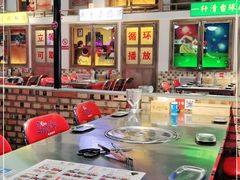-马路牙子烧烤音乐酒馆(望京店)