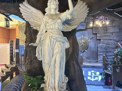 -暴风岛沉浸式体验馆(百联世纪店)