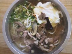 三鲜粉-佳佳粉馆(城隍庙店)