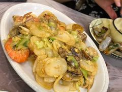 海鲜炒年糕-金海湾海鲜排档(朱家尖店)