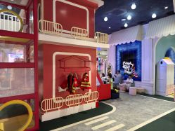 -奈尔宝家庭中心·亲子餐厅(华采天地店)