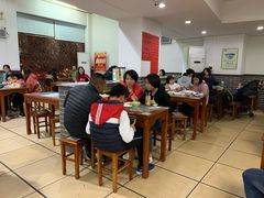 大堂-黄师奶甜品店