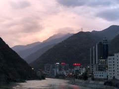 -韩妹鱼庄·泸定老字号(泸定店)