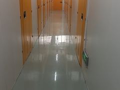 -安东易迷你自助仓储寄存仓库(顾戴路店)