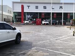 -TESLA 特斯拉(北京南四环中路特斯拉中心)