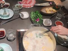 -捞王锅物料理(上海世茂广场店)