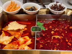 螺蛳粉牛油辣锅拼盘-九鼎轩脆毛肚火锅(南京东路店)