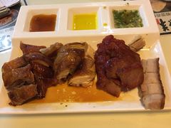 -新大咀港式茶餐厅(宝山万达店)