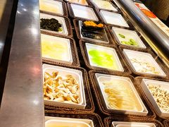 -尚品海鲜肥牛自助火锅(湖明店)