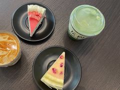 草莓乳酪-行山咖啡(南湖店)