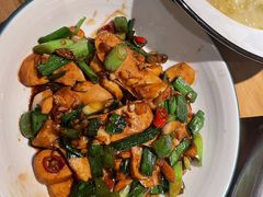 -爱碗亭·鲜炒湖南菜(壹城中心店)